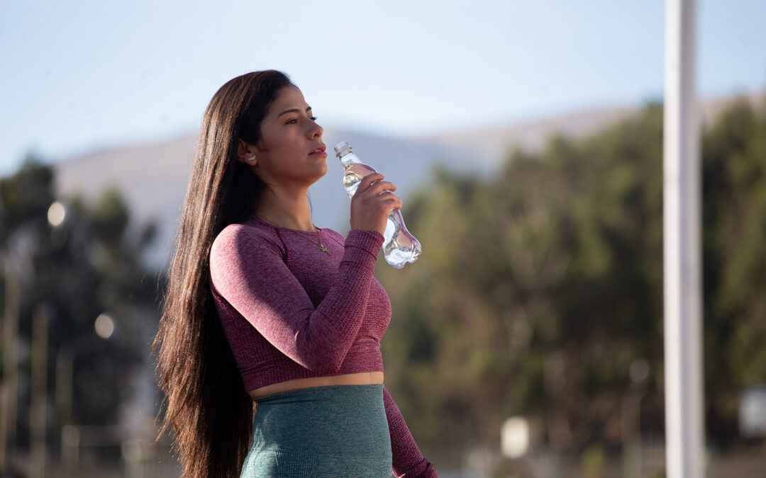 Atención: Botellas de Plástico Contienen Miles de Nanopartículas que pueden infiltrar Células